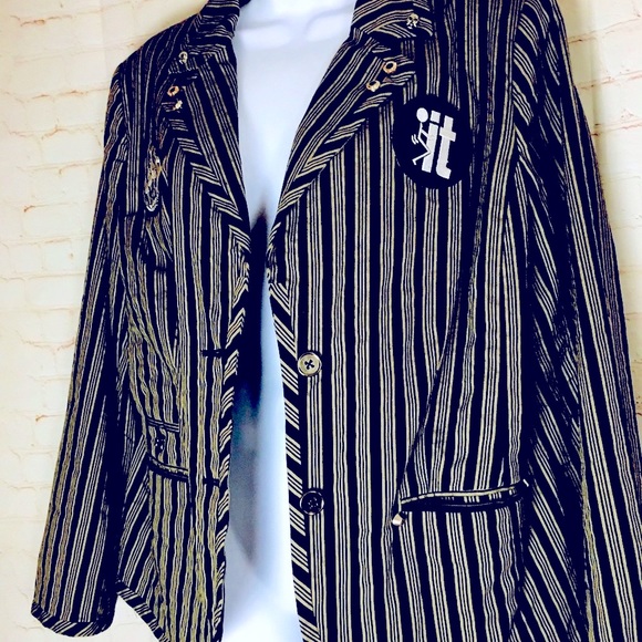 ☠️ Sarcastic Spine Pinstripe Blazer ☠️ - Picture 8 of 16